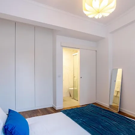 Modern T1 In Apartmán