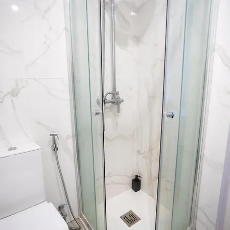 Modern T1 In Daire *